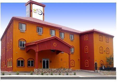 The Soluna Hotel El Paso Luaran gambar